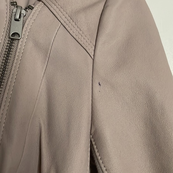 Leather jacket - Picture 8 of 10